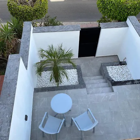 Duplex In Chayofa, Tenerife South Holiday home *
